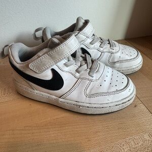 Nike Kids White and Black Sneakers